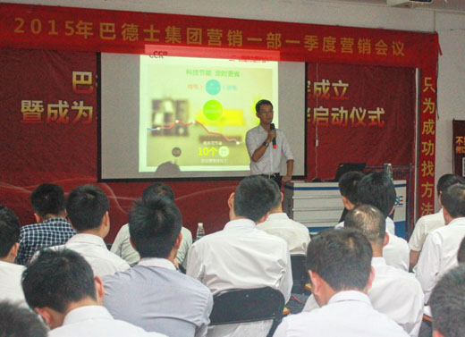 ���섓(chu��ng)���͠I(y��ng)�N�˲����͵�ʿ���F(tu��n)�I(y��ng)�N��(hu��)�h�����M(j��n)����