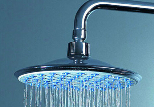 С����B��ԡ�����ĳ�ˮ��ʽ