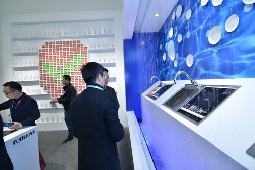 ϴ��C(j��)�ɏN��Ј����Ǯa(ch��n)Ʒ ��̫ˮ��ϴ��C(j��)������עĿ