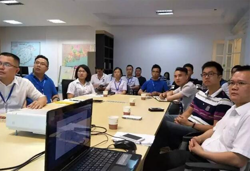 �t֩��ɴu��Ӣ�Fꠣ���͑׃����δ��