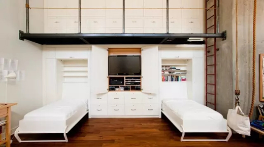 ȫ�ݶ��ƘI(y��)Ͷ�V�����M(f��i)��Ͷ�V�F(xi��n)���Ҋ���r