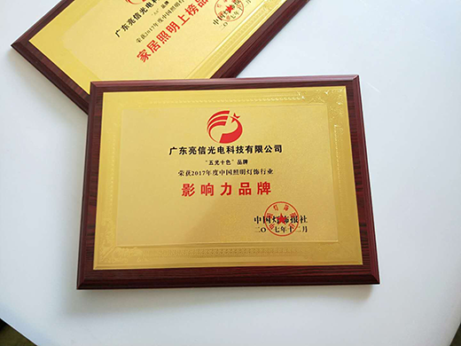 ���7�������ʮɫ����ҫ���ن�