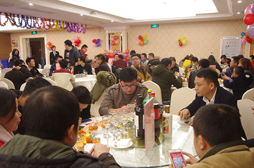 �����V����˾2017��ȱ�����2018ӭ�����(hu��)�A�M(m��n)�Y(ji��)��