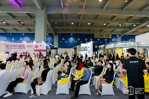 �����A��ȫ���̘I(y��)ģʽ���M���A����ȫ���������W(xu��)�C���w������Ļ