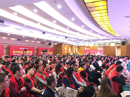 �������缉�e������Ʒ�� �Ŀ�ʿ�վoȭ�^Ŭ����