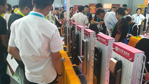 �����Ͻ���������������������i����(qi��ng)�ݳ���