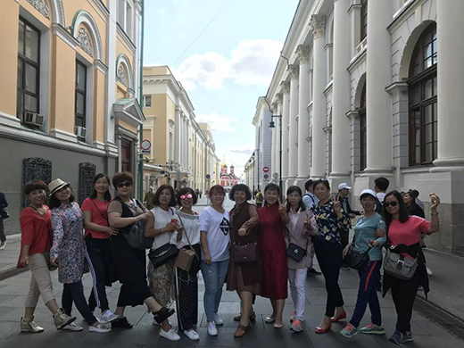 ����ף�R �t�������(j��ng)�N(xi��o)��2018���_˹֮�ÈA�M��Ļ