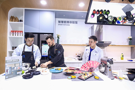 海爾廚電“免清洗”開(kāi)辟智慧廚房技術(shù)新方向