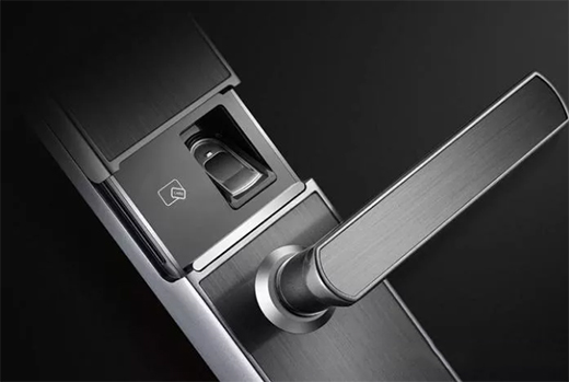 �����i�ġ����������족 B�˟��(l��i)C�˛�