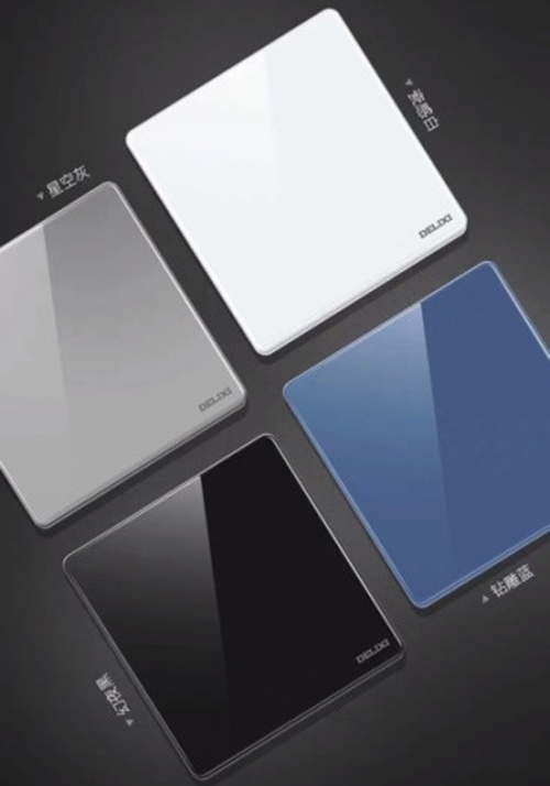 ��������������Ҿ�늚�������o(h��)������ɫ