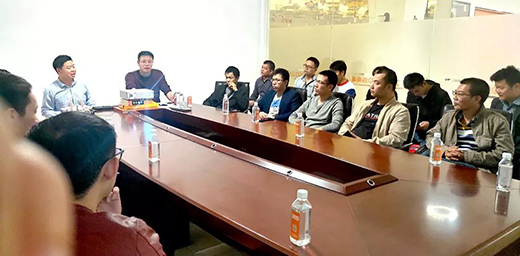 ���q�Ƃ} �e�k���Ĺ����������Մ��