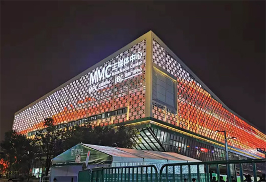 ���߃�(n��i)�������w��������(d��ng)���cδ��(l��i)