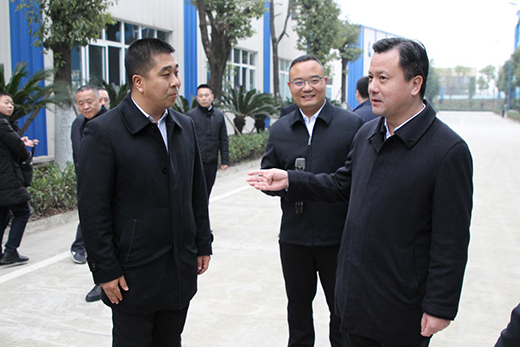 �ϳ���ί�I(l��ng)��(d��o)�����c�Ŀ�^Ħ�F�W�R�ϳ��¹ܘI(y��)ҕ��