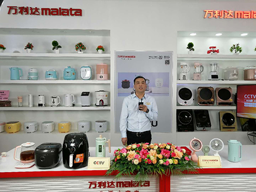 �f���_����С���ֱ��������Ʒ�@ٝ��Ʒ���ƏV����