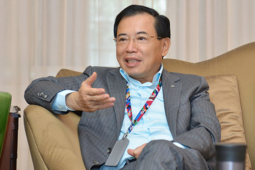 全國人大代表、TCL董事長李東生：產(chǎn)業(yè)重構(gòu)會(huì)影響中國企業(yè)，但全球化不會(huì)改變