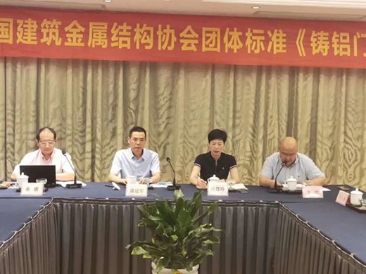 �����T�I(y��)�f(xi��)�k������(d��o)�������~�T�F(tu��n)�w��(bi��o)��(zh��n)�����(hu��)�A�M�e�k