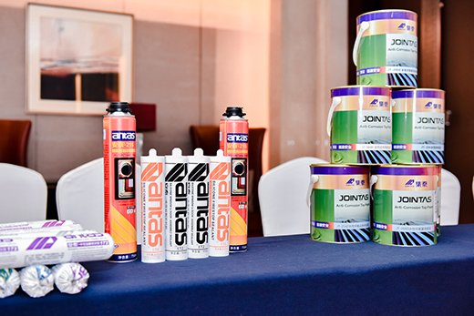 ��̩�ɷݣ����I(l��ng)ˮ�����ИI(y��)�˜ʵ��Mһ���h(hu��n)������