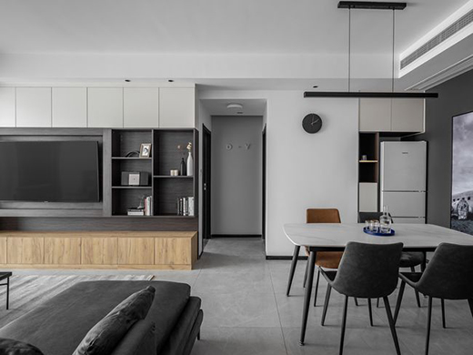 С��֧�У�С������׃�(y��ng)�ⷿ