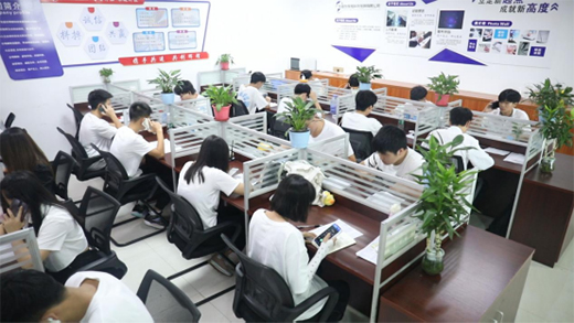 ʢ���˲žW(w��ng)���������������P���еĐ���ϧ�����