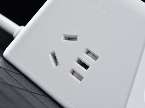 �ֵ�����p�M�� aigoСħ���o(w��)����늲���