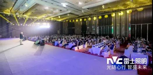 ���(sh��)����!��ʿȫ����������һ��վ���L(f��ng)��!