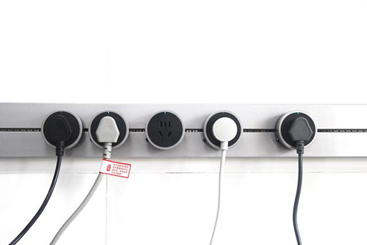 �������Ʒ����(chu��ng)���O(sh��)Ӌ(j��)�Ĺ�ţ�Ƅ�(d��ng)���ڲ���ϵ�y(t��ng)