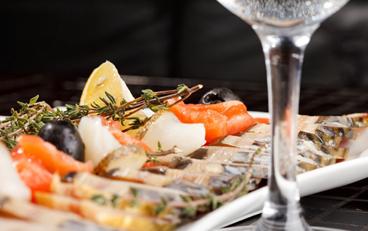 鴻蒙智聯(lián)實(shí)現(xiàn)化“繁”為“簡(jiǎn)”，打造高效智能生活新未來(lái)