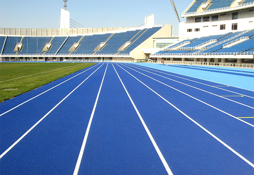 �WУ�و����z�ܵ�����Щ��־�Ե����c?