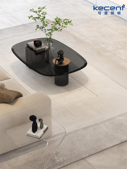 �������M(f��i)���P(gu��n)�ĵ�10���o�����} KECENT��ʥ����һ�����v��