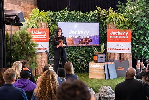 ���I(l��ng)����Gɫ����������С���������Դ2000 Proȫ��l(f��)��