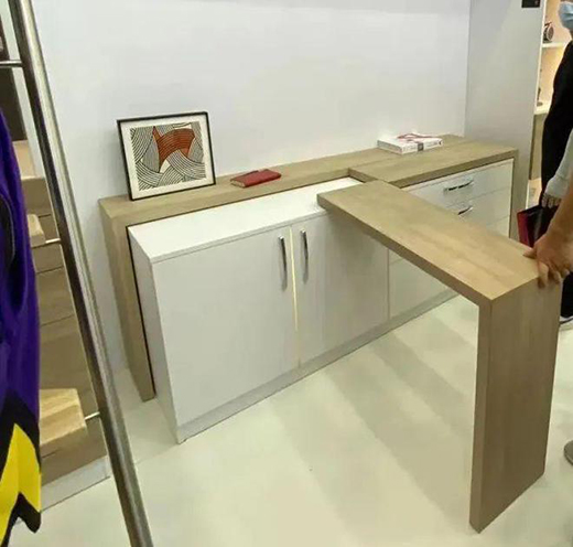 ֱ���𱬬F(xi��n)��|����������Ӳ�˹�չ