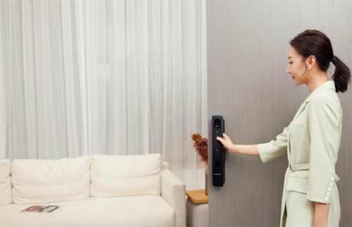 ���ྫ�M(j��n)�l(f��)չָ�o�}���g(sh��) ¹�͸߶������iS50M Pro��(chu��ng)��Ů��ס���¸��