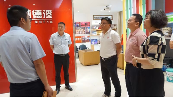 架商橋 增友誼丨江蘇商會(huì)到訪林德漆，共謀涂料行業(yè)新發(fā)展