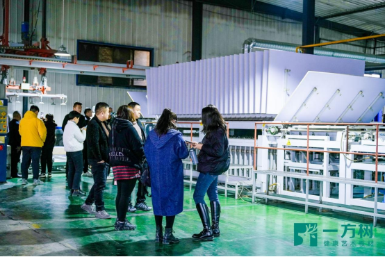 �ИI(y��)�L(f��ng)���µ��A��׃����һ�������A�������������̕��ɹ����_