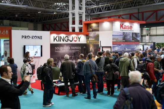 �ŽݿƼ�����Ӣ��(gu��)�������zӰ����չ��չ�F(xi��n)�Ї�(gu��)Ʒ�ƣ���(gu��)؛֮��